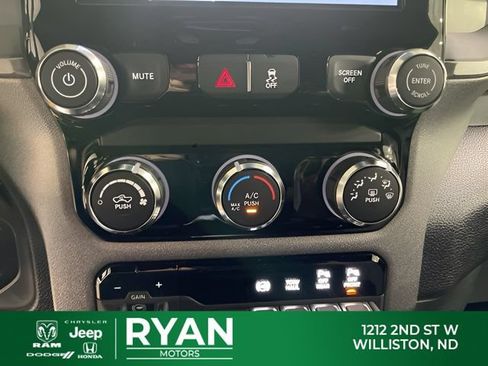 New 2025 RAM 2500 Tradesman w/ Chrome Appearance Group AWD/4WD image 29
