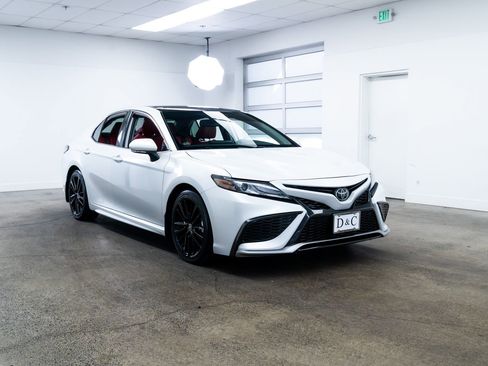 Used 2023 Toyota Camry XSE w/ Cold Weather Package image 28