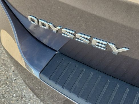 Used 2024 Honda Odyssey EX-L image 10