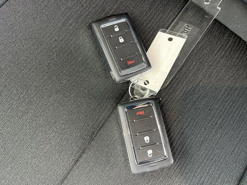 New 2026 Jeep Grand Cherokee Laredo image 25