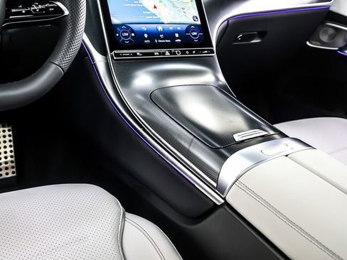 New 2026 Mercedes-Benz GLC 300 image 6