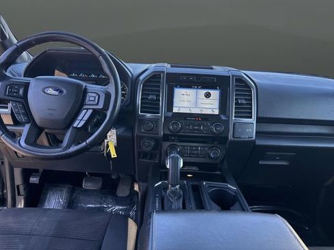 Used 2016 Ford F150 XLT w/ Equipment Group 302A Luxury image 5