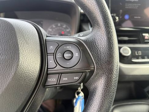 Used 2024 Toyota Corolla LE FWD image 20
