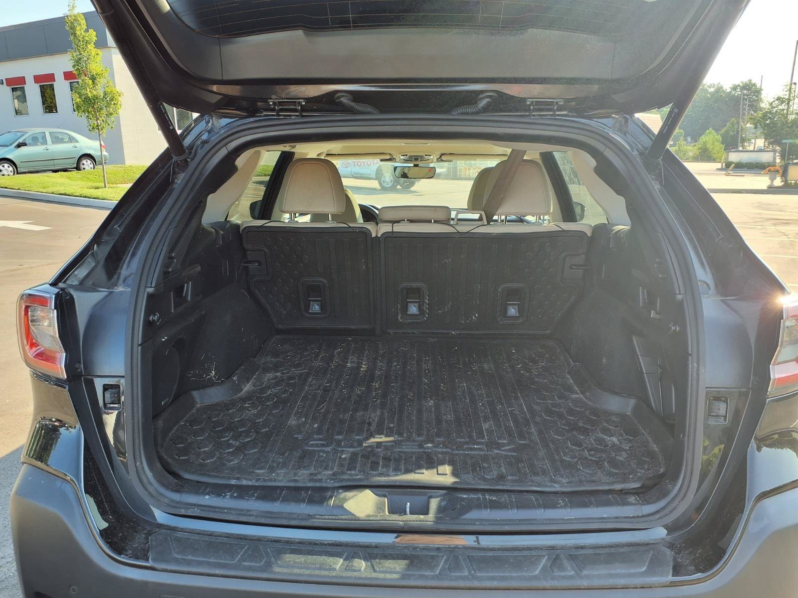 Used 2023 Subaru Outback Limited XT AWD/4WD image 27