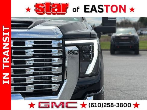 New 2026 GMC Sierra 3500 Denali w/ Denali Reserve Package image 32