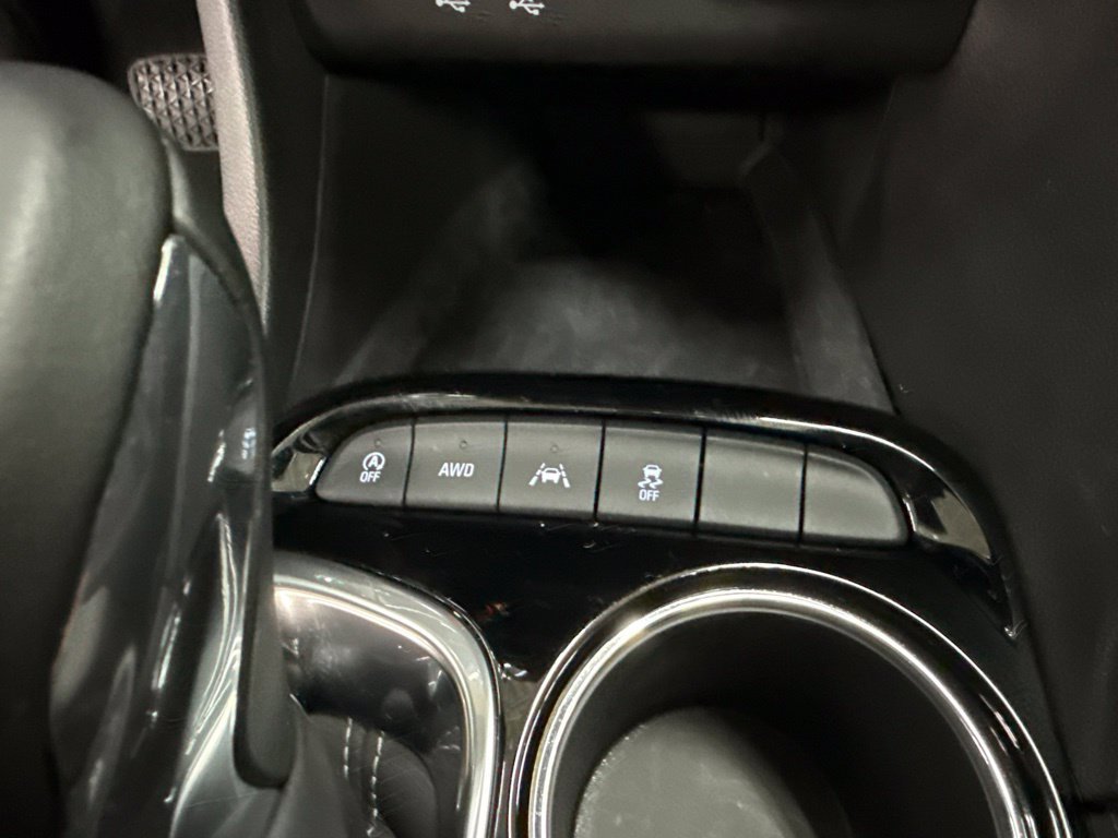 Used 2025 Buick Encore GX Preferred AWD/4WD image 29
