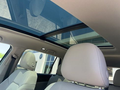 New 2026 Volkswagen Atlas SE FWD image 30