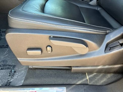 Used 2021 Chevrolet Colorado ZR2 AWD/4WD image 6