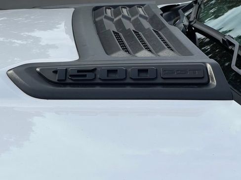 Used 2025 RAM 1500 Laramie w/ Sport Appearance Package AWD/4WD image 2
