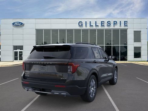 New 2026 Ford Explorer Active w/ Active Comfort Package image 8