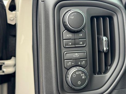 New 2026 Chevrolet Silverado 1500 Custom Trail Boss w/ Dark Appearance Package image 13