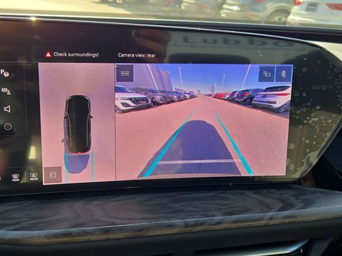 Certified 2025 Audi Q5 Premium Plus w/ Premium Plus image 18