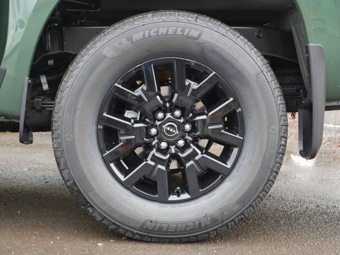 New 2026 Nissan Frontier SV image 17