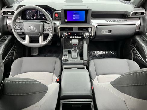 Used 2024 Toyota Tacoma TRD Off-Road AWD/4WD image 9