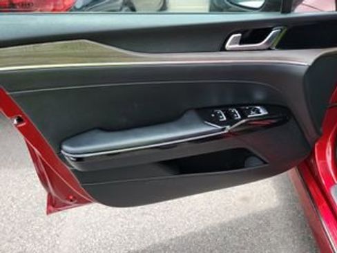 Used 2021 Kia K5 EX FWD image 8