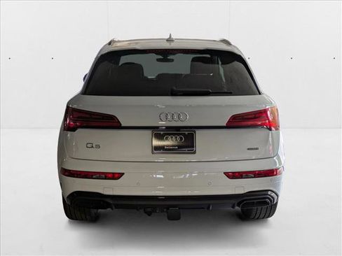 New 2025 Audi Q5 2.0T Premium image 7