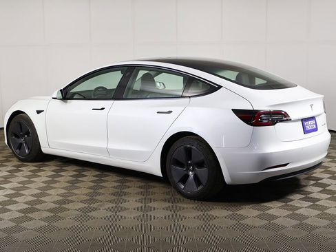 Used 2022 Tesla Model 3 Long Range AWD/4WD image 10
