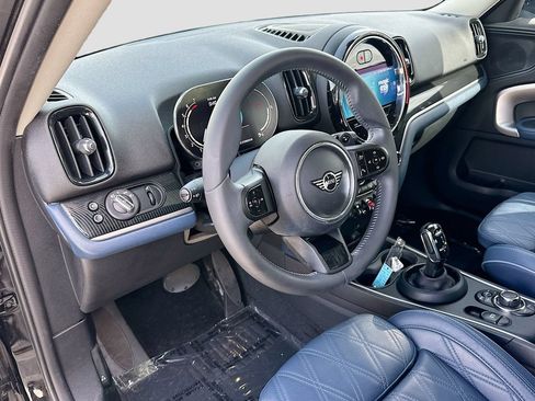 Used 2023 MINI Cooper Countryman S w/ Signature Upholstery Package FWD image 9