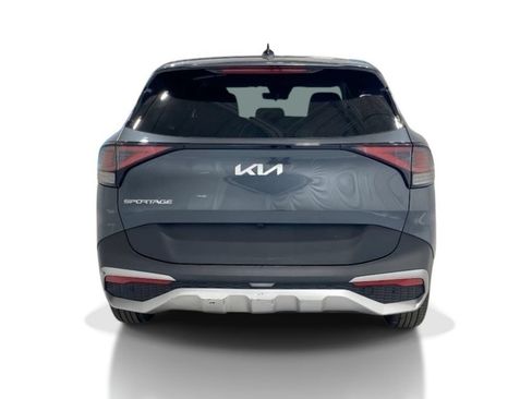 Used 2024 Kia Sportage LX FWD image 6