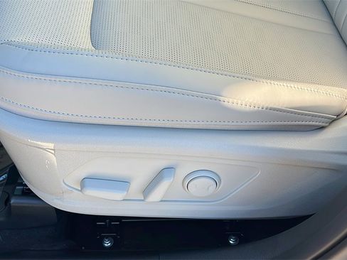 New 2026 Kia Sorento EX image 13