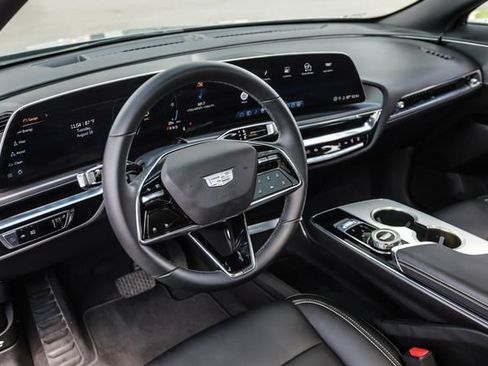 Used 2024 Cadillac Lyriq Tech AWD/4WD image 52