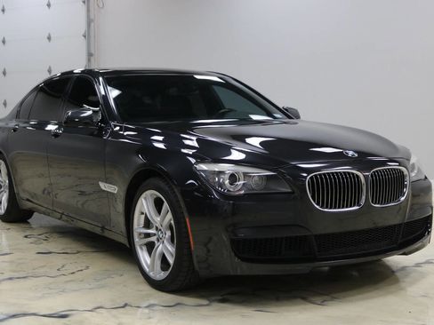 Used 2012 BMW 750Li image 1