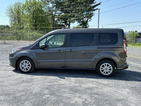 Used 2020 Ford Transit Connect XLT FWD image 5