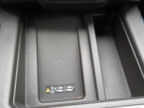 Used 2022 Chevrolet Silverado 3500 High Country image 19