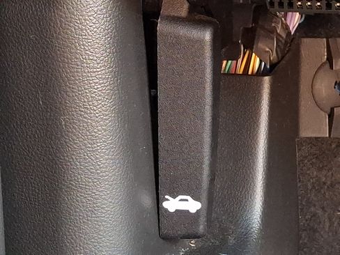 Used 2016 Chevrolet Trax LS FWD image 23