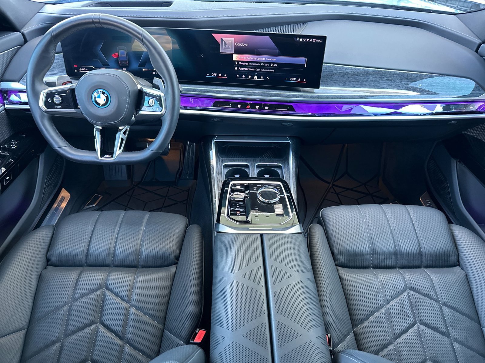 Used 2026 BMW 750e xDrive w/ Executive Package AWD/4WD image 14