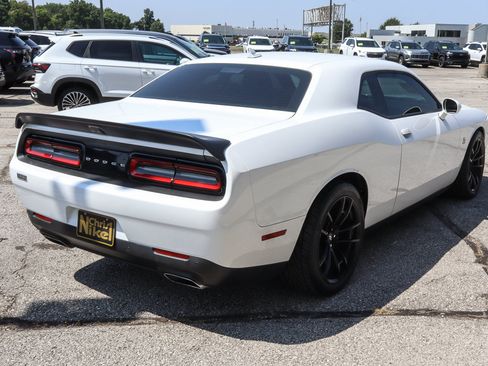 Used 2021 Dodge Challenger R/T Scat Pack w/ Dynamics Package RWD image 5