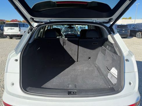 Used 2024 Audi Q5 2.0T Premium Plus image 11