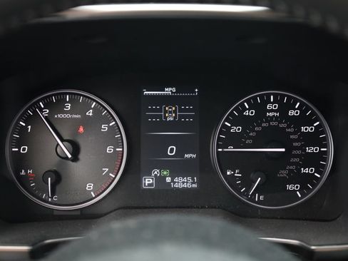 Used 2023 Subaru Legacy Limited AWD/4WD image 10