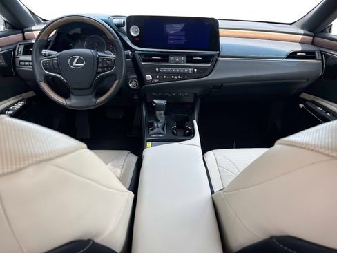 Certified 2024 Lexus ES 300h w/ Accessory Package (Z1) FWD image 14