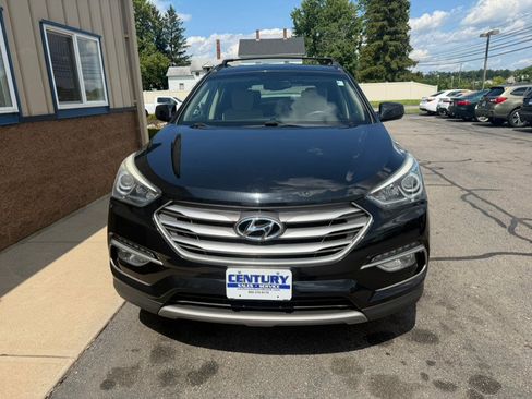 Used 2017 Hyundai Santa Fe Sport AWD/4WD image 2