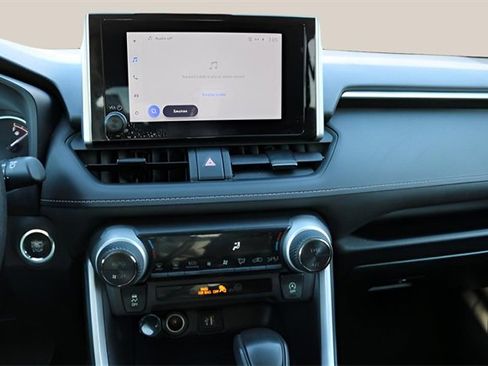 Used 2024 Toyota RAV4 XLE image 21