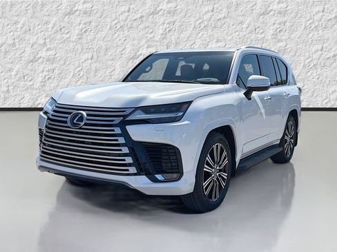 New 2026 Lexus LX 700h Luxury image 7
