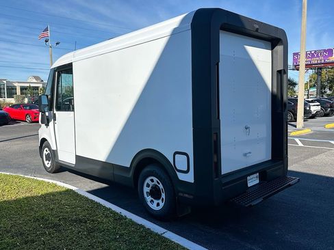 New 2026 Chevrolet Brightdrop 400 image 6