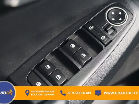 Used 2023 Kia Seltos S image 17