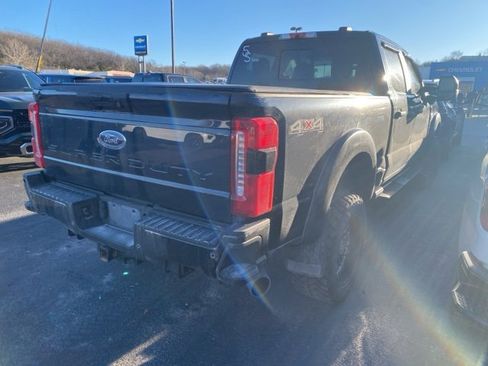 Used 2023 Ford F250 XL w/ STX Appearance Package image 4