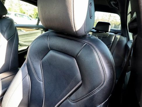 Used 2020 BMW 530i xDrive 530i xDrive w/ Convenience Package image 32