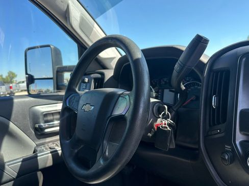 Used 2016 Chevrolet Silverado 2500 W/T w/ WT Fleet Convenience Package AWD/4WD image 17