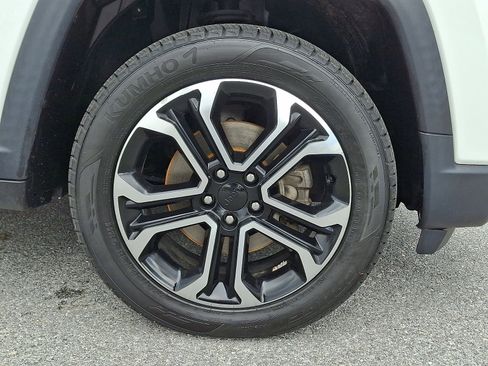 Used 2022 Jeep Compass Limited w/ Sun and Sound Group image 8