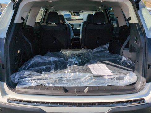 New 2026 Subaru Ascent Premium w/ Premium Package AWD/4WD image 19
