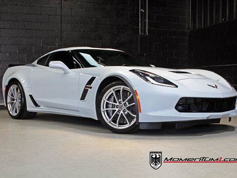 Used 2018 Chevrolet Corvette Grand Sport image 1