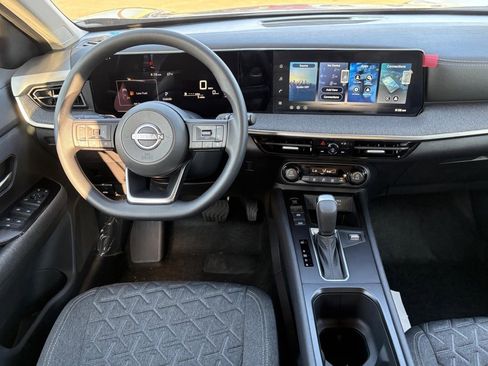 New 2026 Nissan Kicks SV w/ SV Premium Package image 9