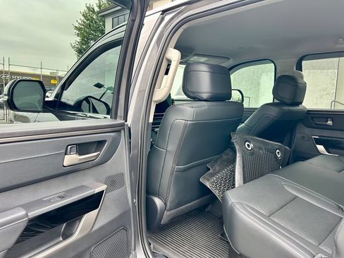 Certified 2022 Toyota Tundra Limited AWD/4WD image 11