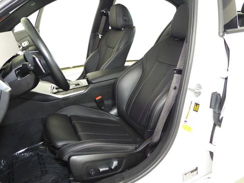 Certified 2023 BMW 330i Sedan w/ Convenience Package RWD image 22