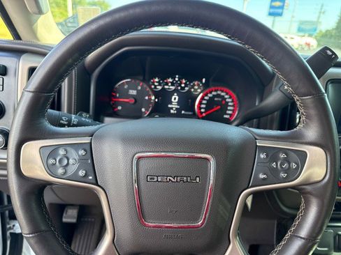 Used 2016 GMC Sierra 2500 Denali w/ Duramax Plus Package AWD/4WD image 25