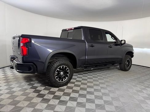 Used 2024 Chevrolet Silverado 1500 ZR2 w/ Technology Package AWD/4WD image 7